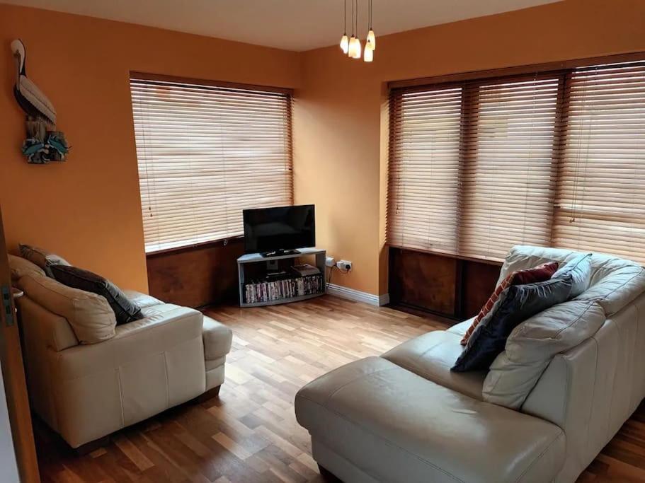 Village Centre Apartment Lahinch Eksteriør bilde