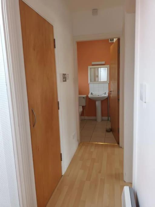 Village Centre Apartment Lahinch Eksteriør bilde