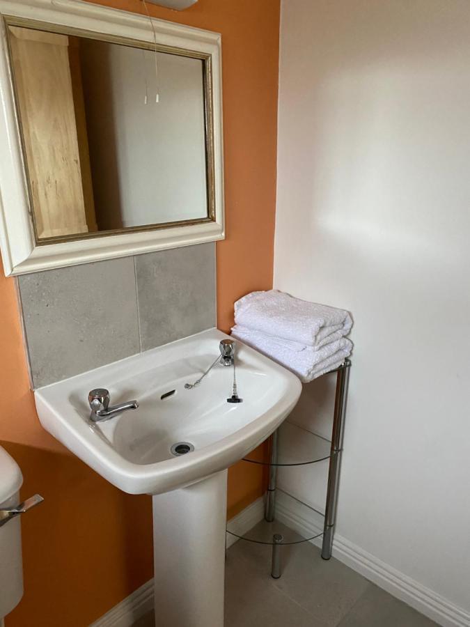 Village Centre Apartment Lahinch Eksteriør bilde